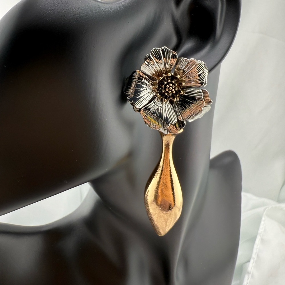 New! Zara  Gold and Silver Floral Drop Earrings